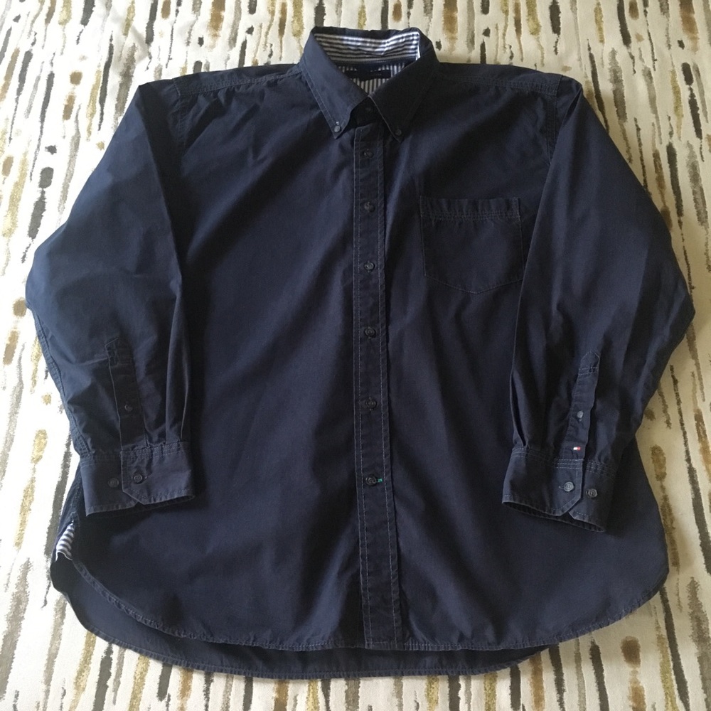 Tommy Hilfiger button up